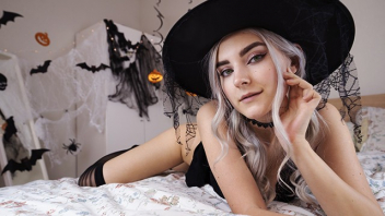Watch Halloween Porn. Pretty-faced Porn Star Eva Elfie Plays A Horny Witch. Invite Strangers At The Event To Xxx Together In The Room. Fucked Until She Ejaculated And Left A Cum Full Of Pussy.