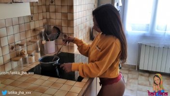 Asian Latika Jah Indian Pornstar Getting Fucked In The Kitchen By A White Expat Horny. Don\'t Pick Where The Black Vaginal Is, Fuck It.
